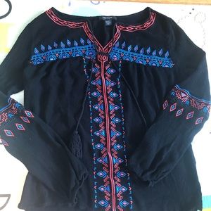 Lord & Taylor embroidered black peasant blouse size Xs